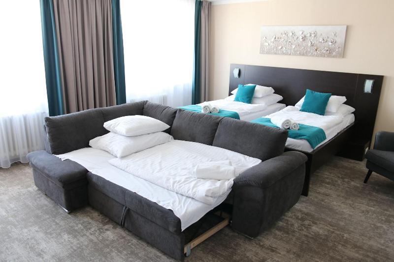 Hotel Crystal Kassa Kültér fotó