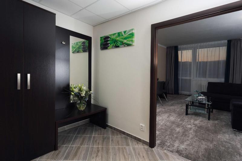 Hotel Crystal Kassa Kültér fotó