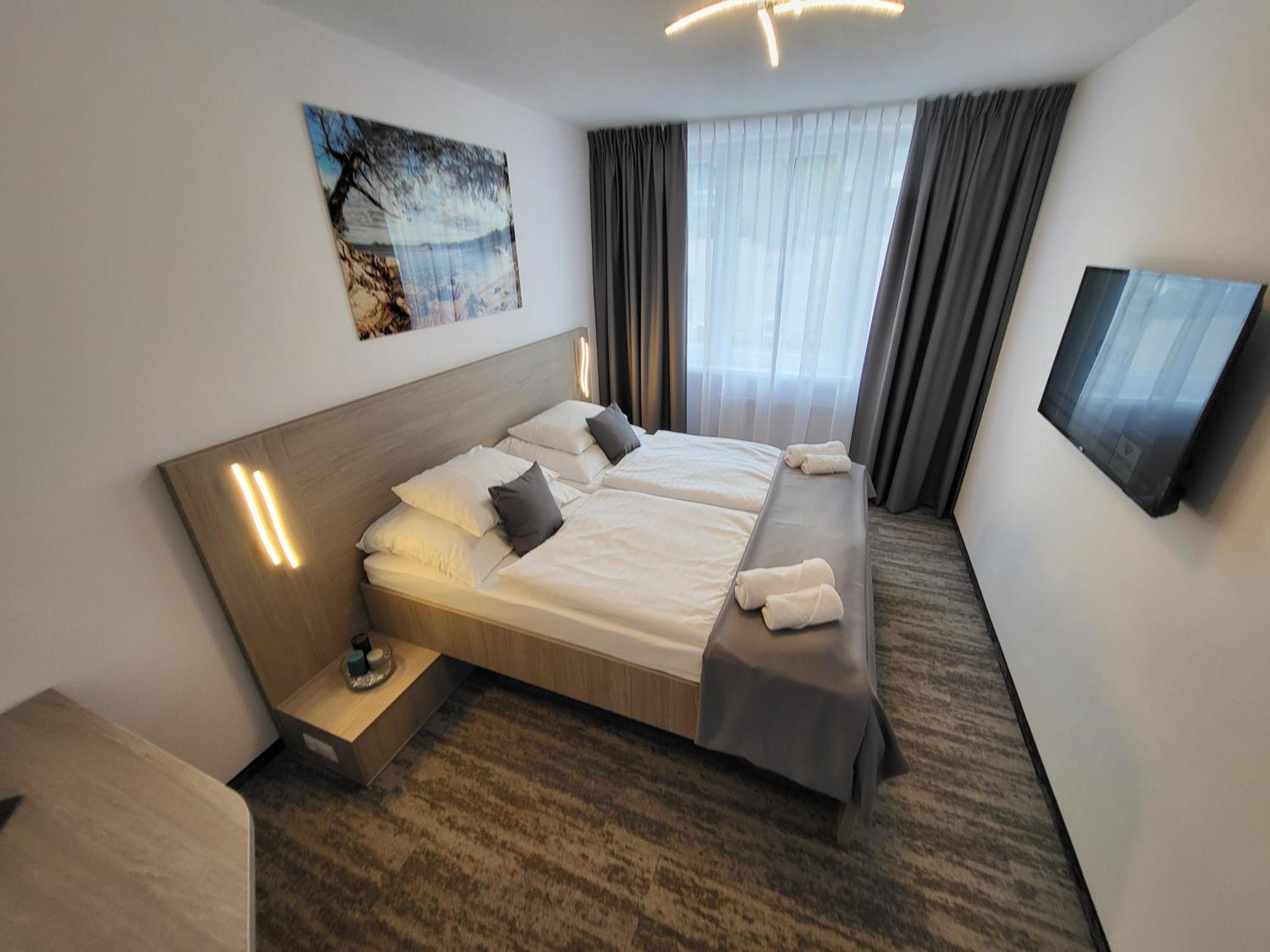 Hotel Crystal Kassa Kültér fotó