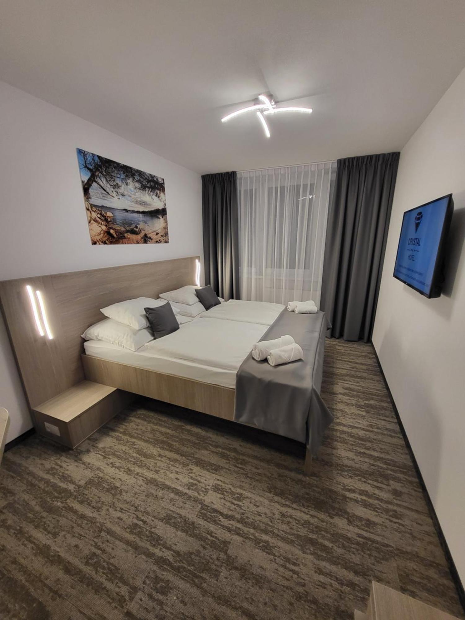 Hotel Crystal Kassa Kültér fotó