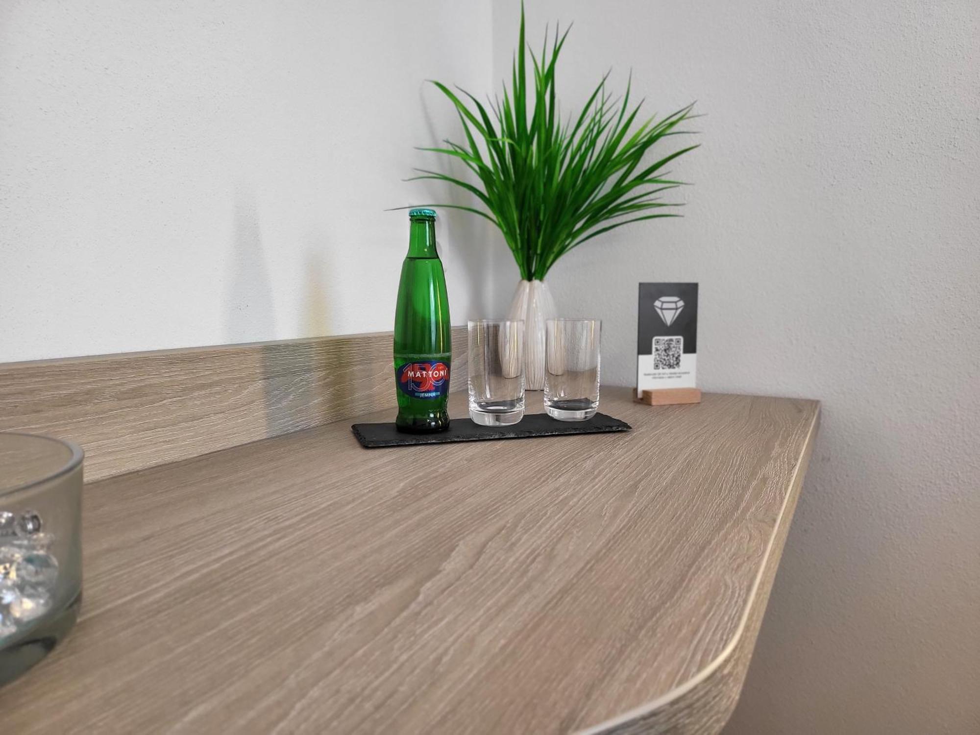 Hotel Crystal Kassa Kültér fotó