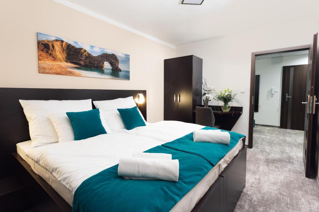 Hotel Crystal Kassa Kültér fotó