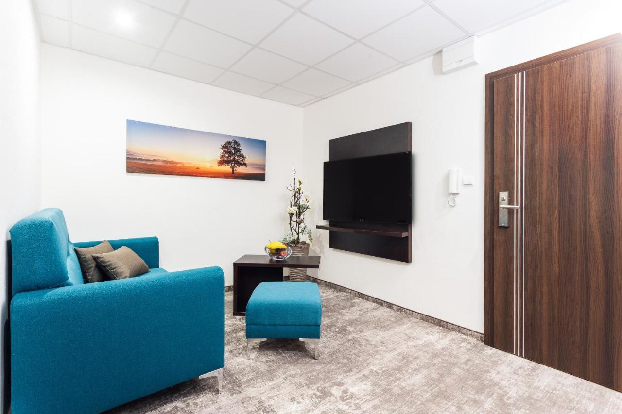 Hotel Crystal Kassa Kültér fotó